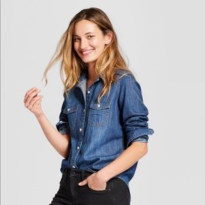 Women’s Long Sleeve Denim Shirt 👕